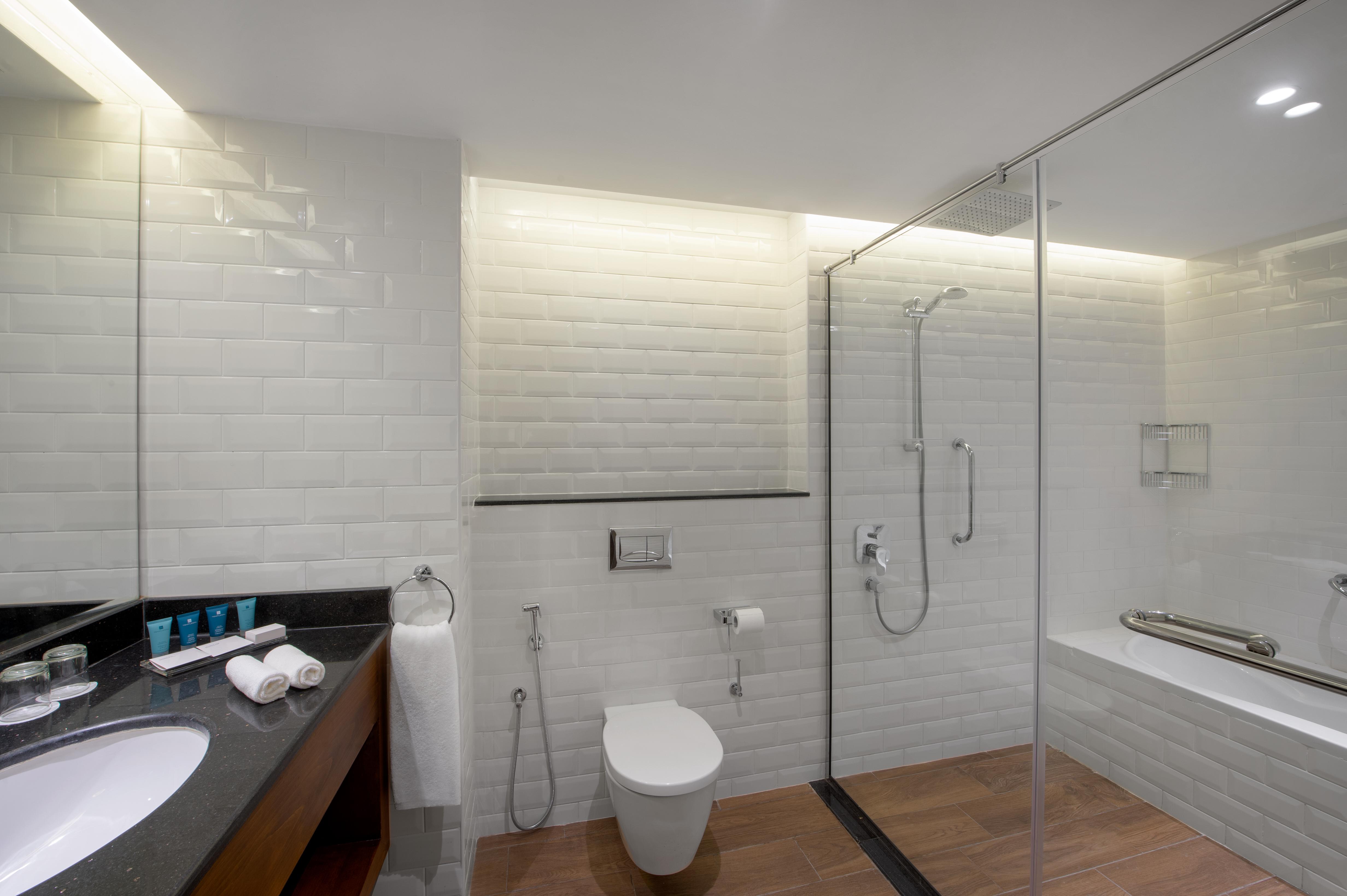 Wyndham Garden Muscat Al Khuwair Hotel Luaran gambar