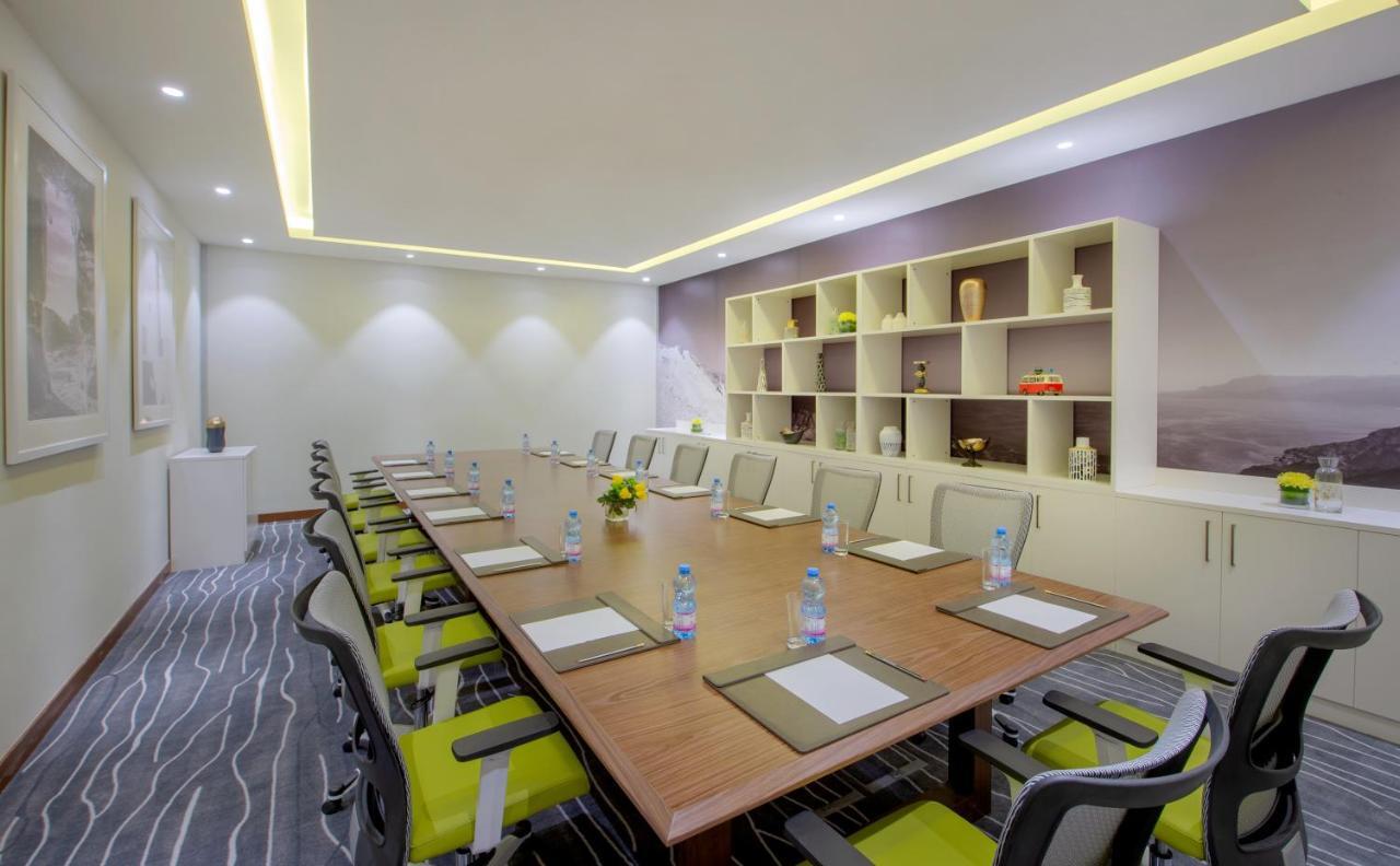 Wyndham Garden Muscat Al Khuwair Hotel Luaran gambar